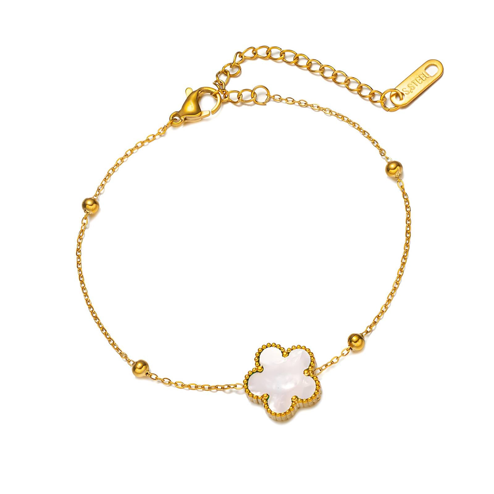Fijne bloemen armband (17.5+5cm) in 18K verguld roestvrij staal. Waterproof en hypoallergeen. Shop bij DAUW JUWELEN.