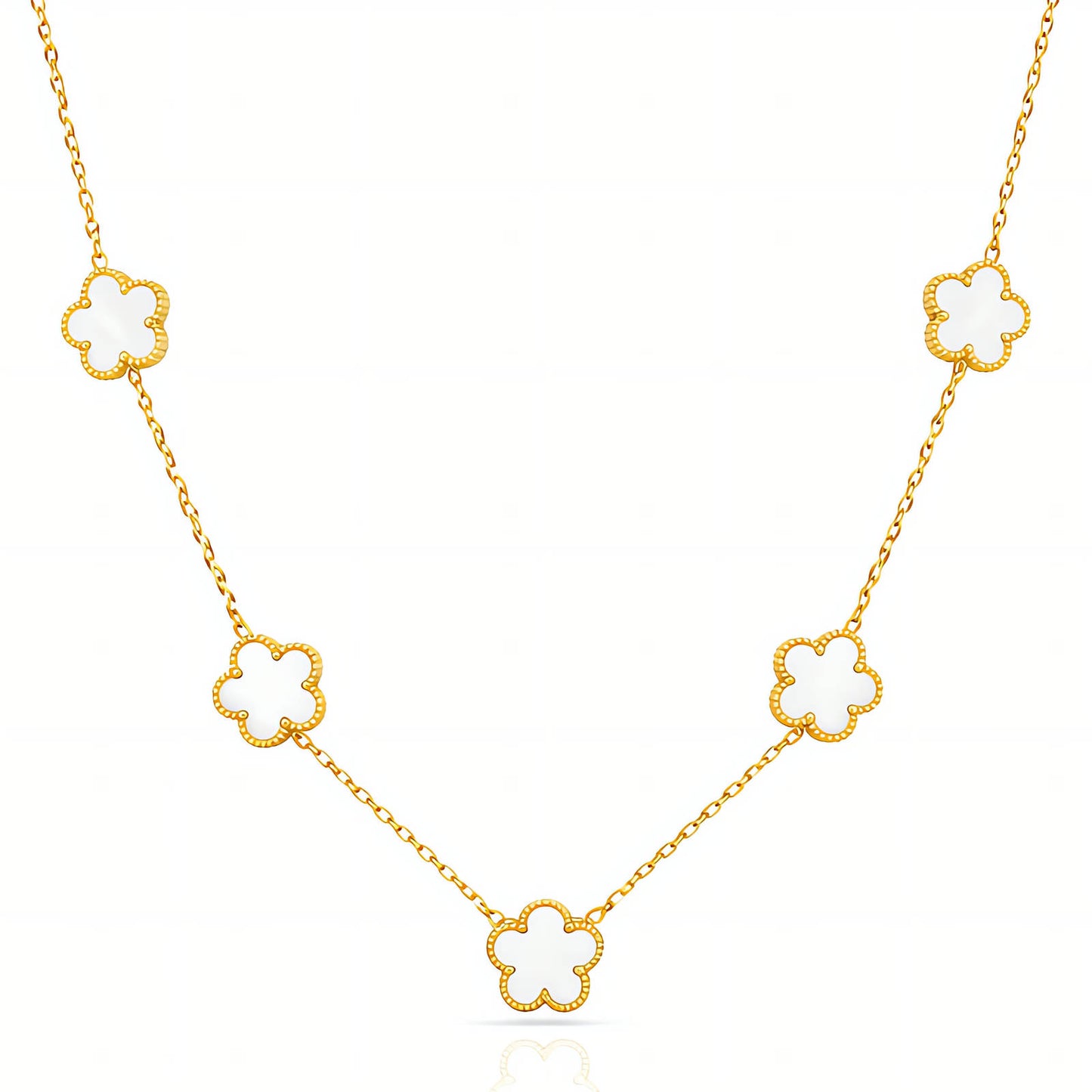 Tijdloze bloemen ketting in 18K verguld roestvrij staal. Waterproof, hypoallergeen en kleurvast. Ontdek de collectie van DAUW JUWELEN.