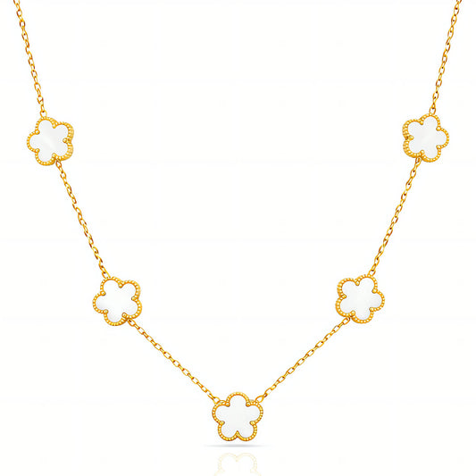 Tijdloze bloemen ketting in 18K verguld roestvrij staal. Waterproof, hypoallergeen en kleurvast. Ontdek de collectie van DAUW JUWELEN.